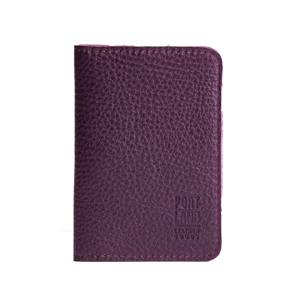 Portapasaportes moderno de piel