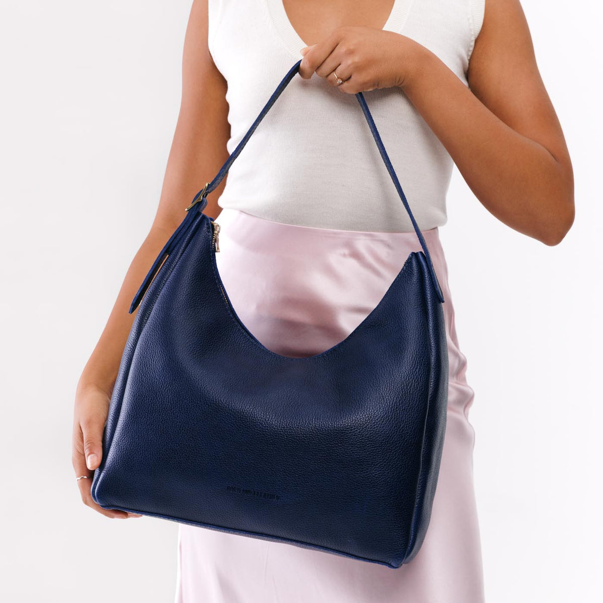 'Almost Perfect' Aspen Shoulder Bag - Famous | Online Store