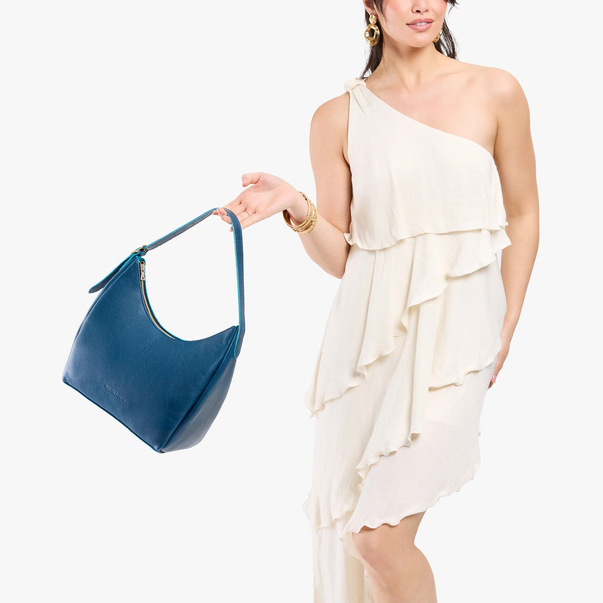 'Almost Perfect' Aspen Shoulder Bag - Famous | Online Store