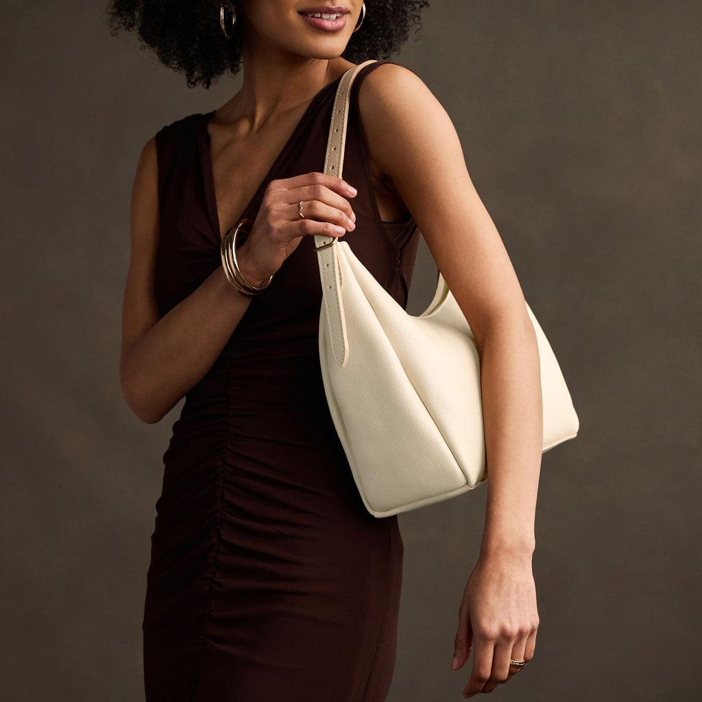 'Almost Perfect' Aspen Shoulder Bag - Famous | Online Store