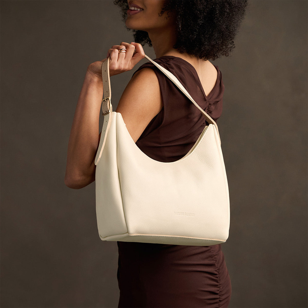 'Almost Perfect' Aspen Shoulder Bag - Famous | Online Store