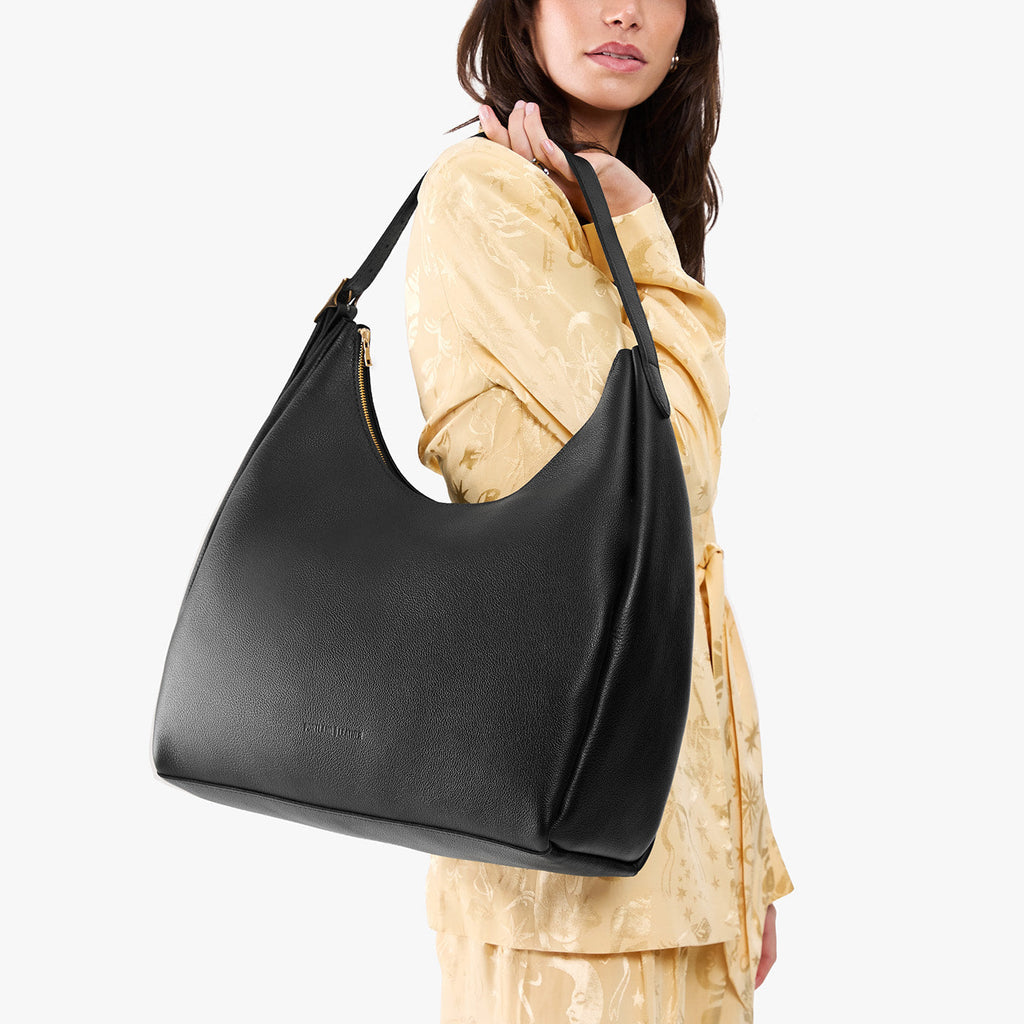 'Almost Perfect' Aspen Shoulder Bag - Famous | Online Store