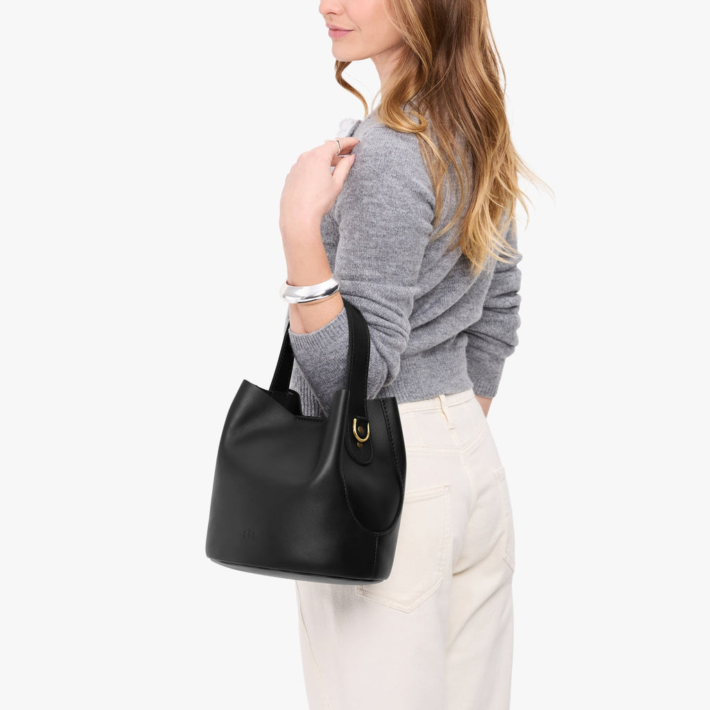 Belle Bucket Bag - Famous | Online Store