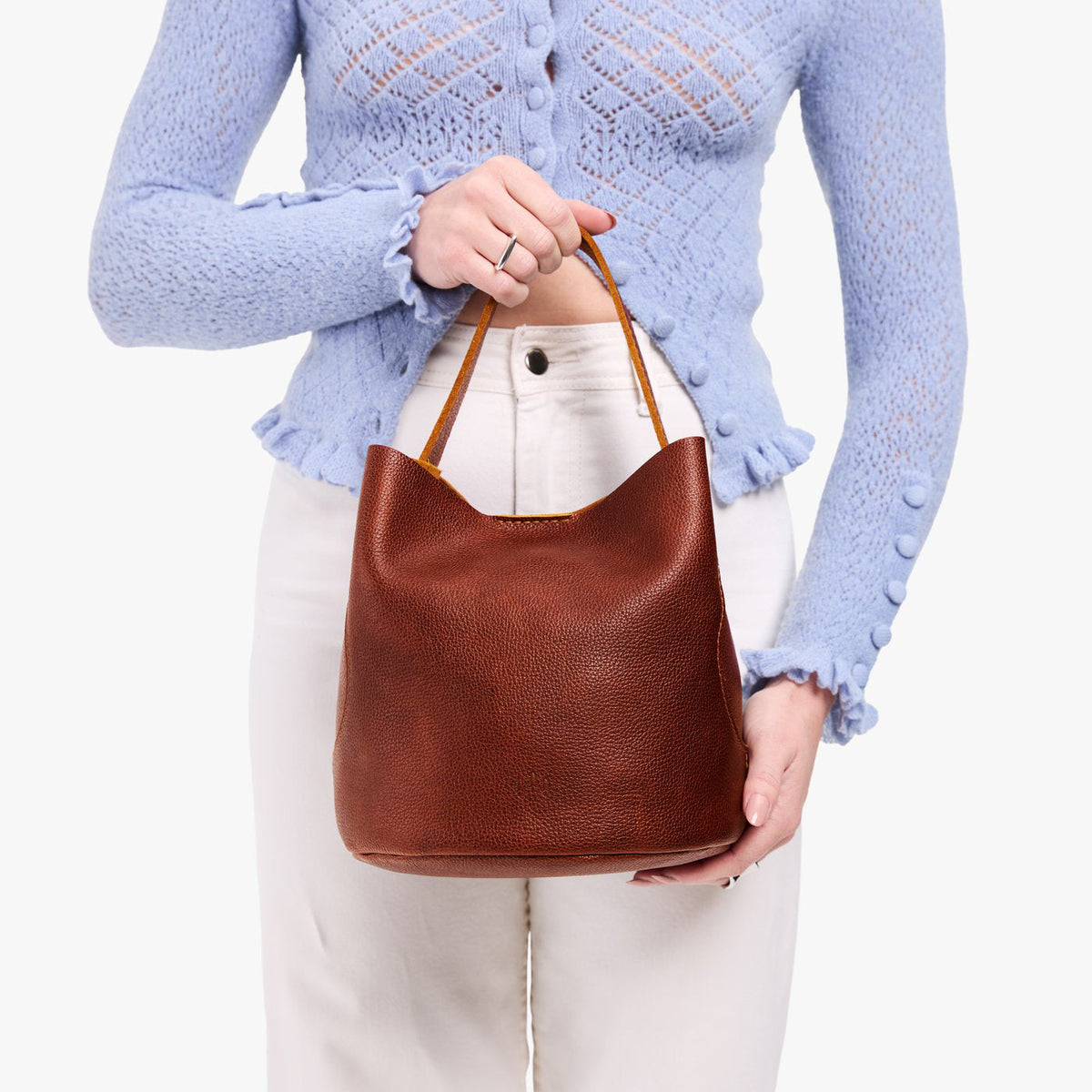 Belle Bucket Bag - Famous | Online Store
