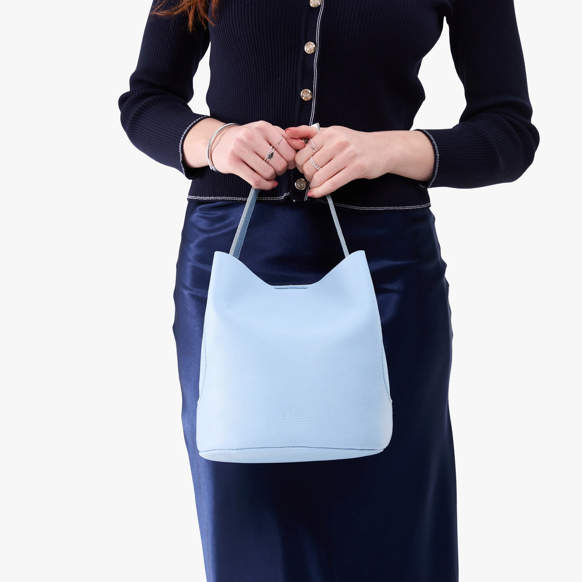 Belle Bucket Bag - Famous | Online Store