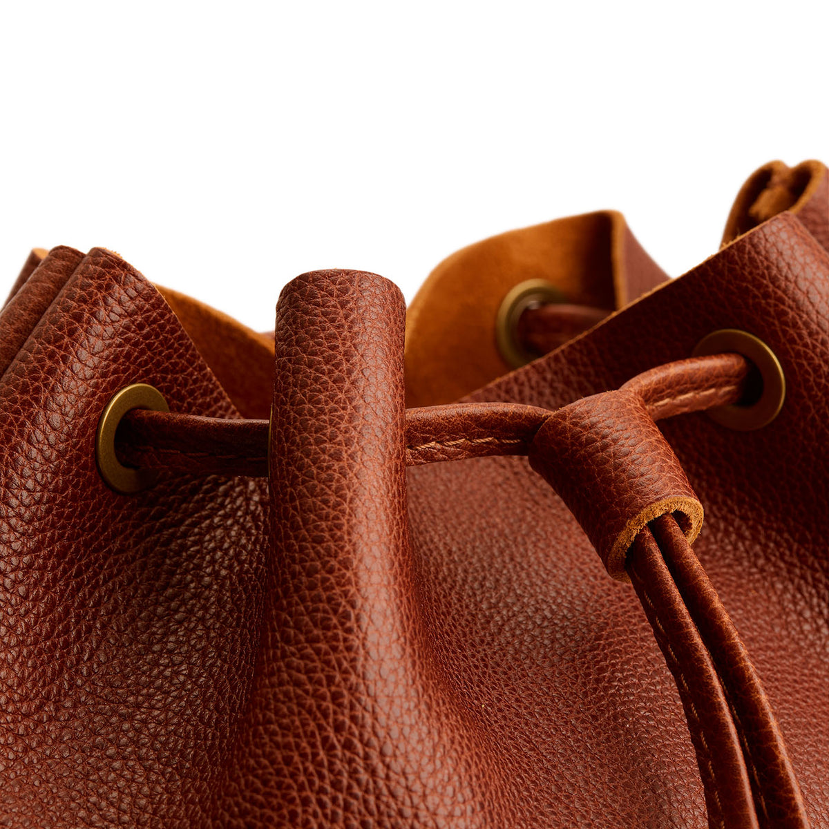 Bucket Backpack - Famous | Online Store