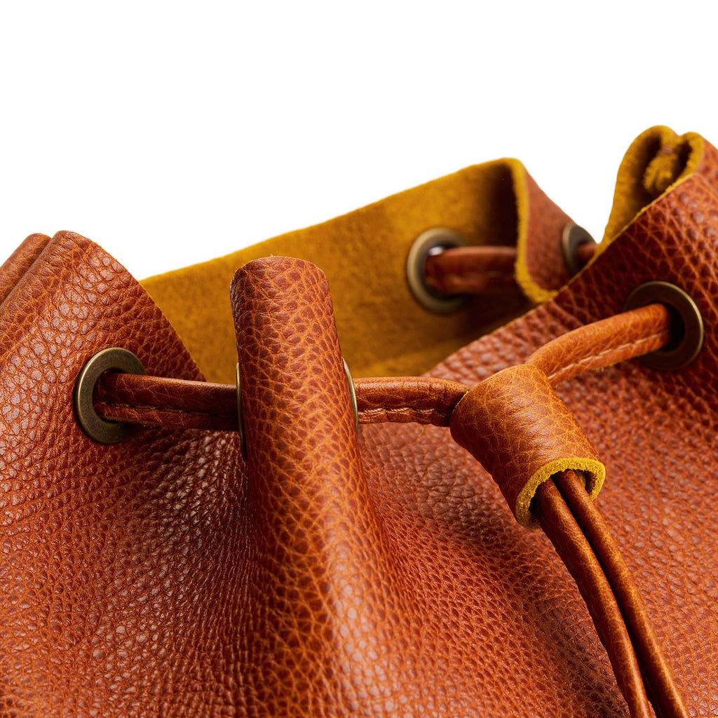 Bucket Backpack - Famous | Online Store