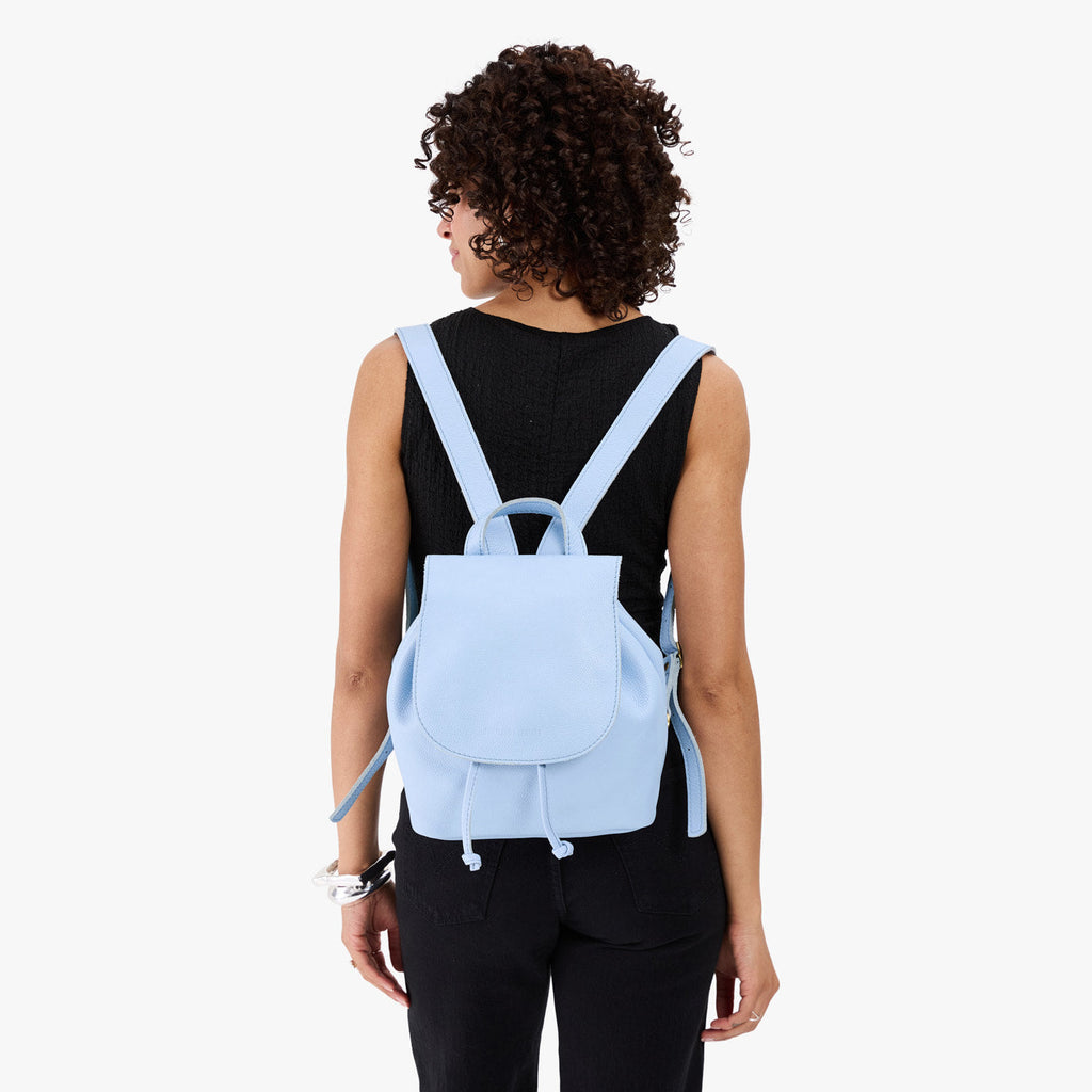 Bucket Backpack - Famous | Online Store