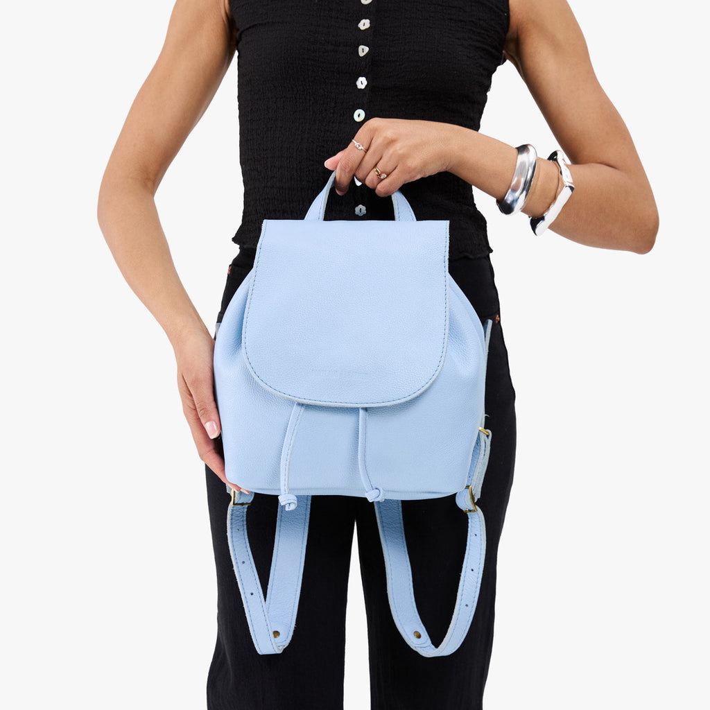 Bucket Backpack - Famous | Online Store