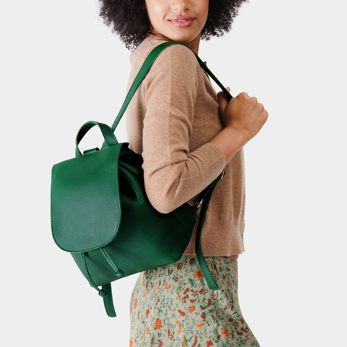 Bucket Backpack - Famous | Online Store