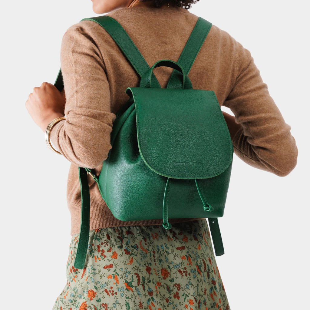 Bucket Backpack - Famous | Online Store