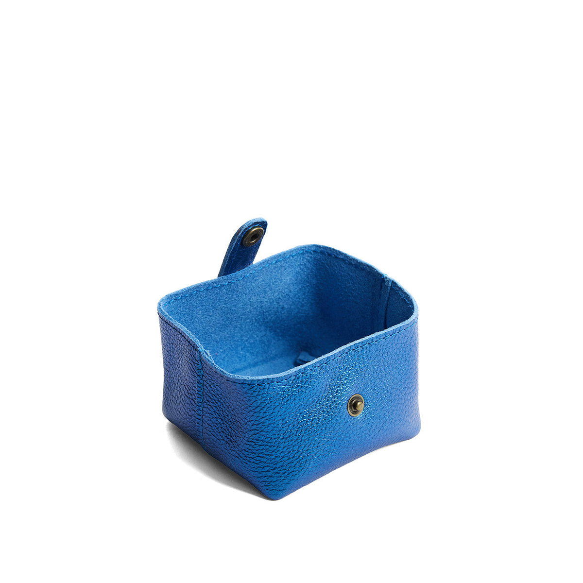 Howler Pouch