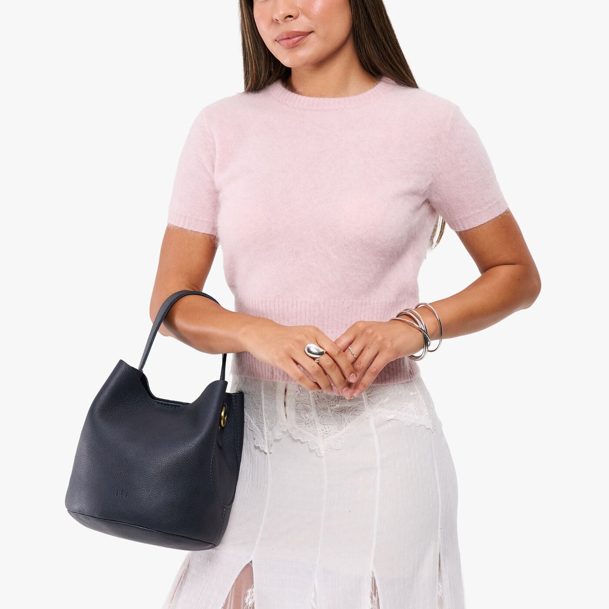 Belle Bucket Bag - Famous | Online Store
