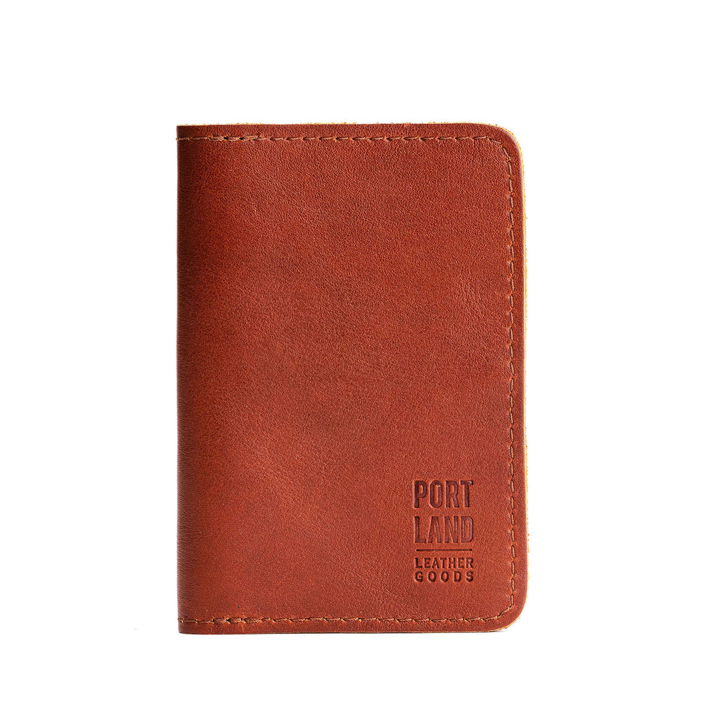 Portapasaportes moderno de piel