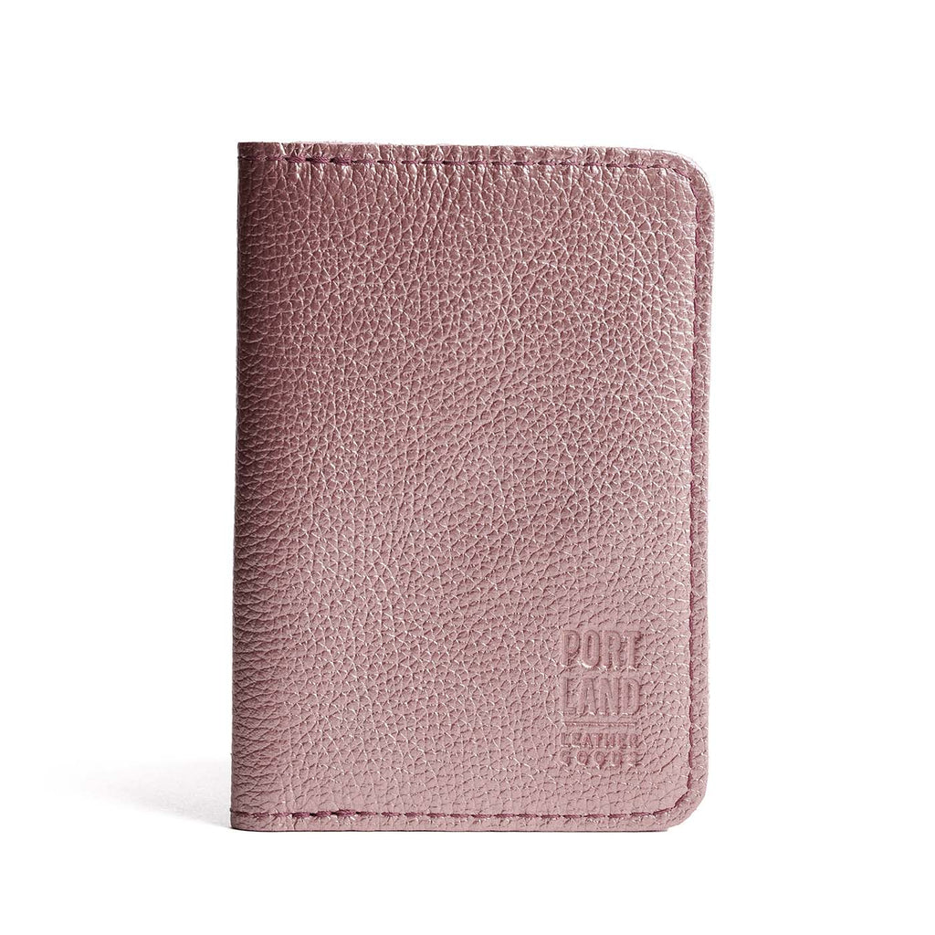 Portapasaportes moderno de piel
