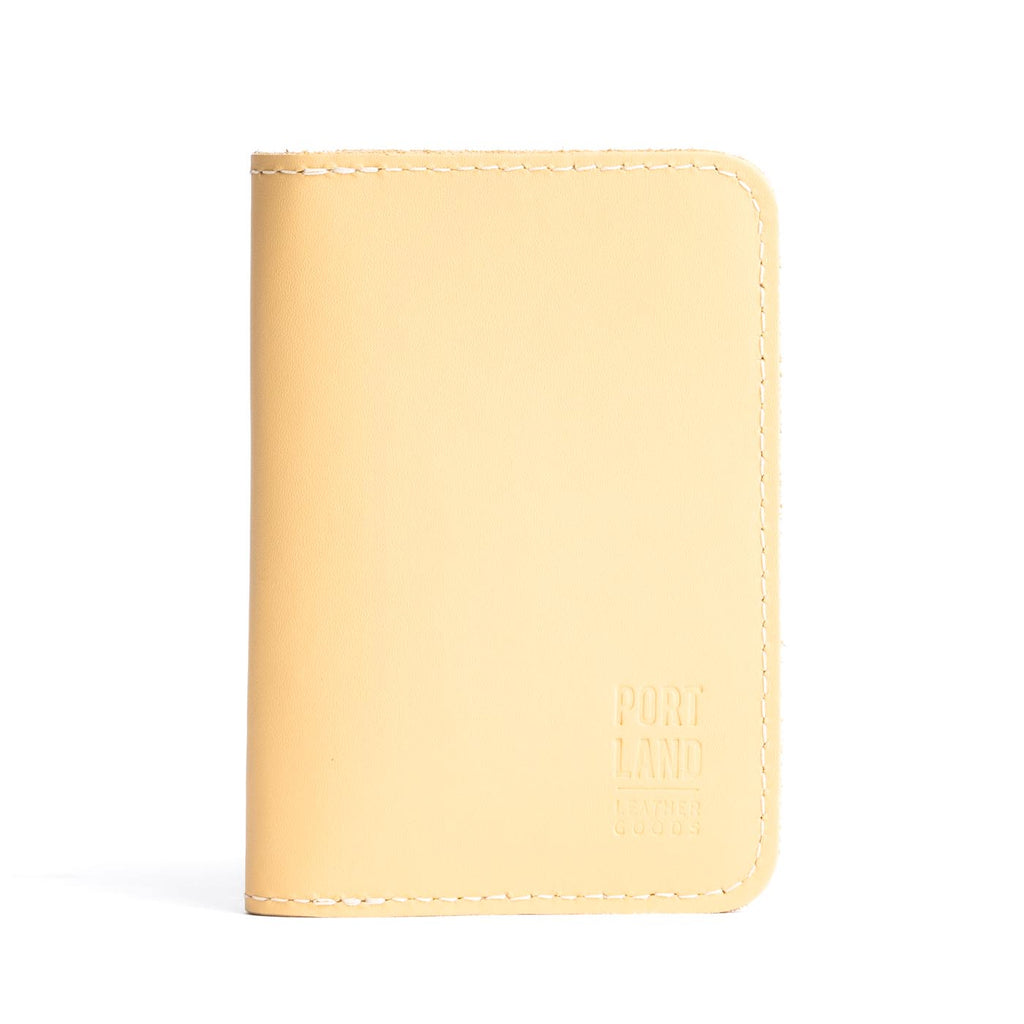 Portapasaportes moderno de piel