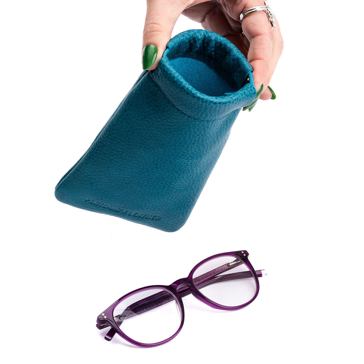 Étui à lunettes à pression