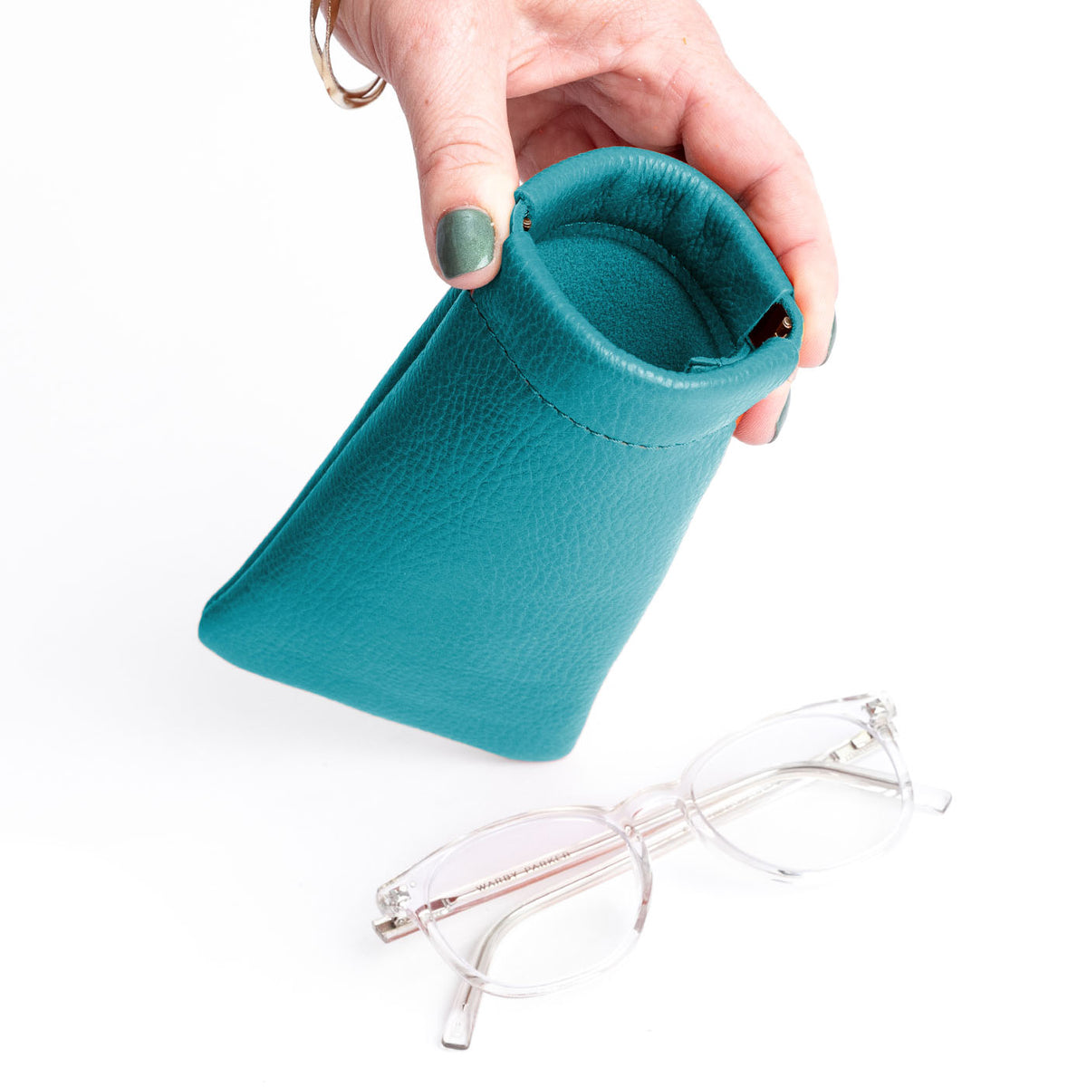 Étui à lunettes à pression