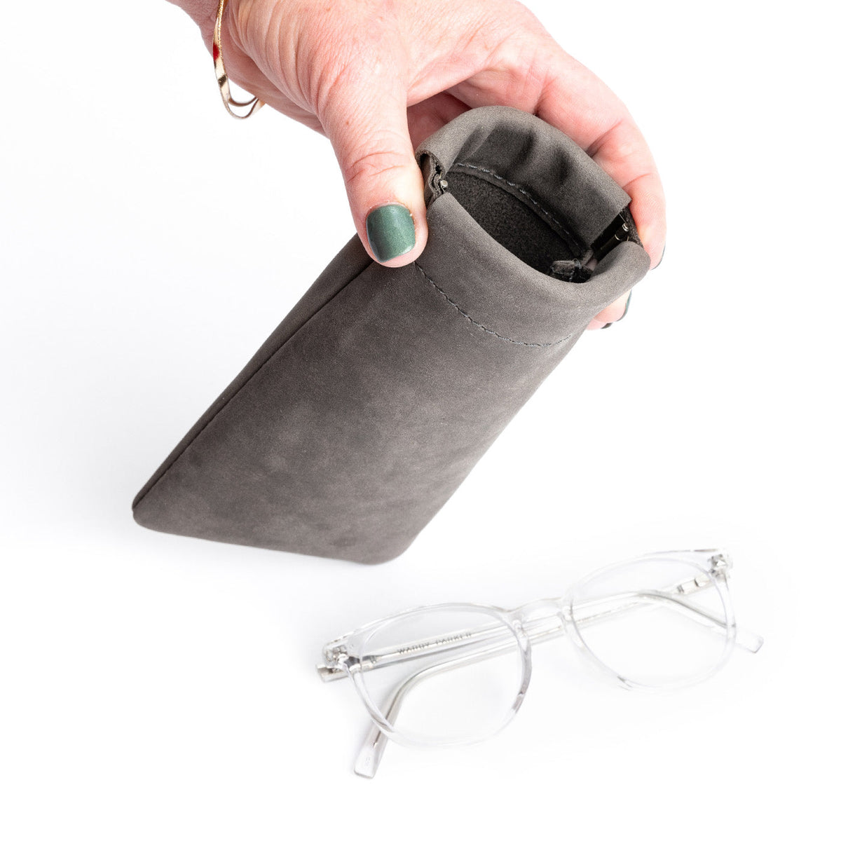 Étui à lunettes à pression