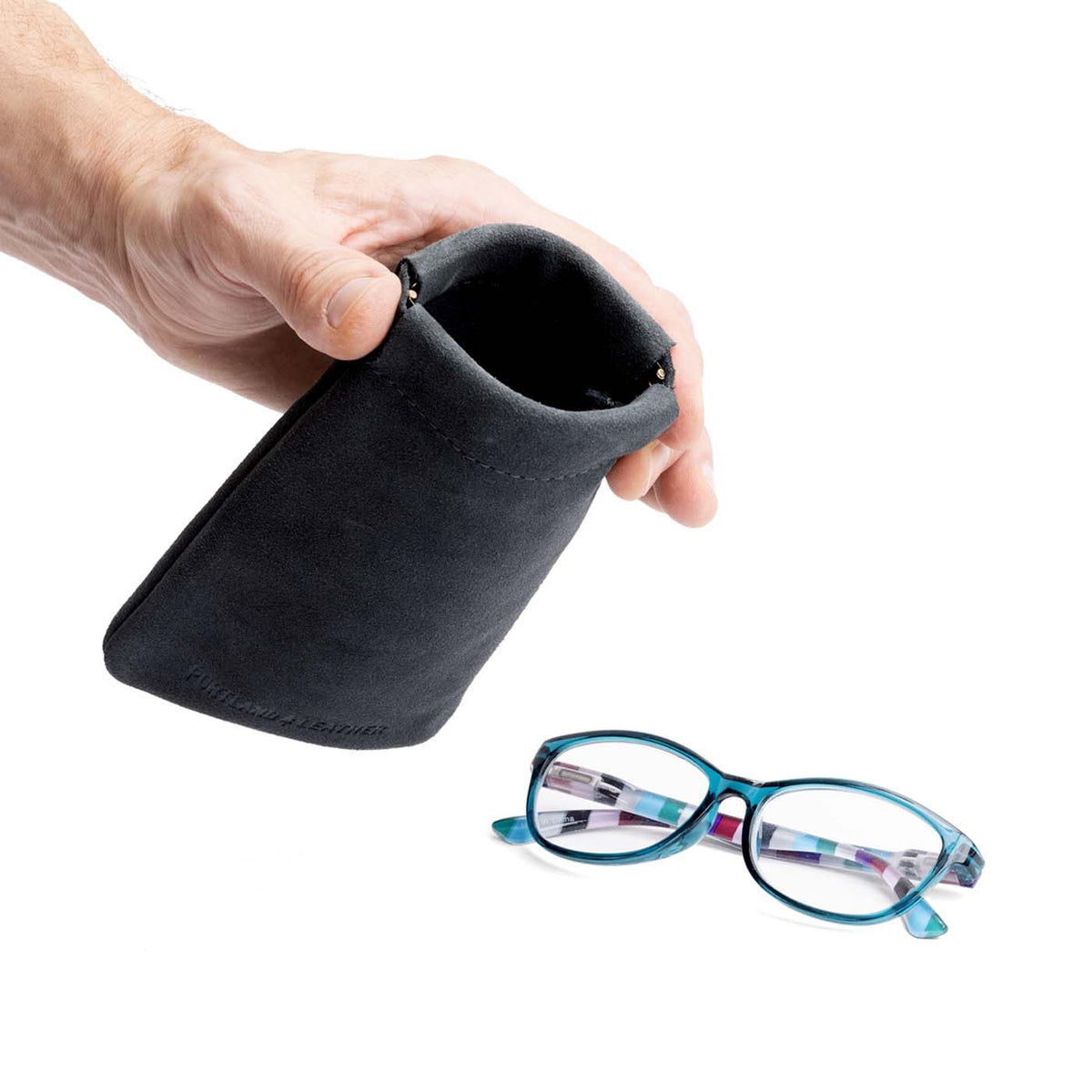 Étui à lunettes à pression