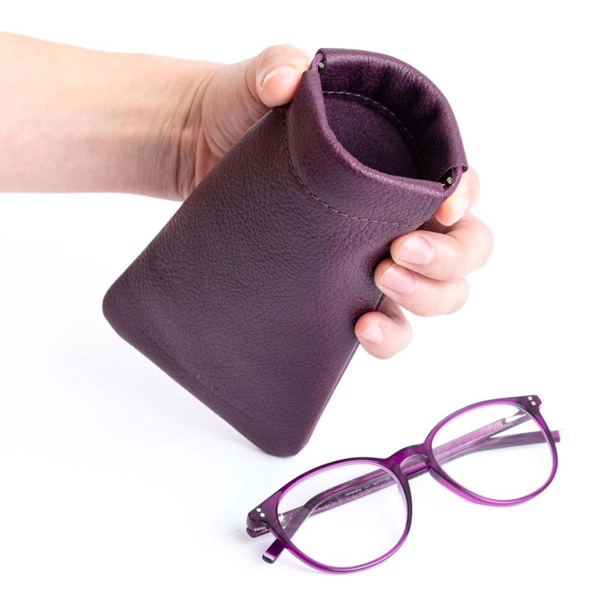Étui à lunettes à pression
